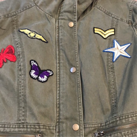 ⚜️💛⚜️New York & Company green jacket - Picture 5 of 17